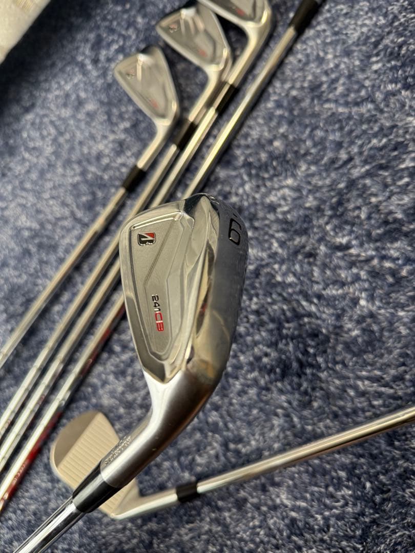 ブリヂストン241 CBアイアンセット 5-Pw モーダス105 s 堀川未来夢