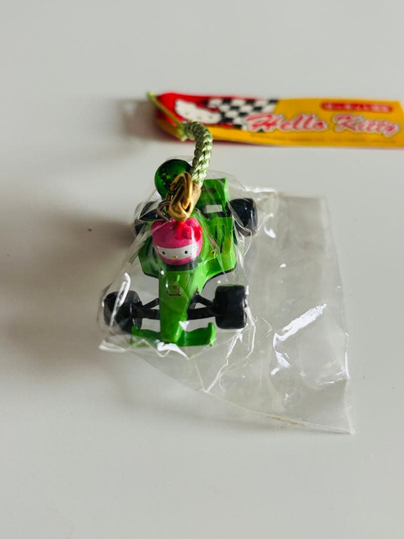 サンリオ　ハローキティ　レア　サーキット　根付