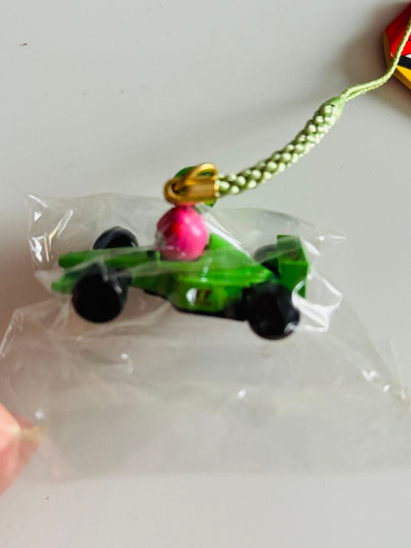 サンリオ　ハローキティ　レア　サーキット　根付