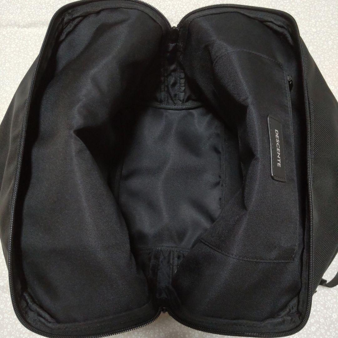 【極美品】デサントゴルフ　シューズケース　ブラック