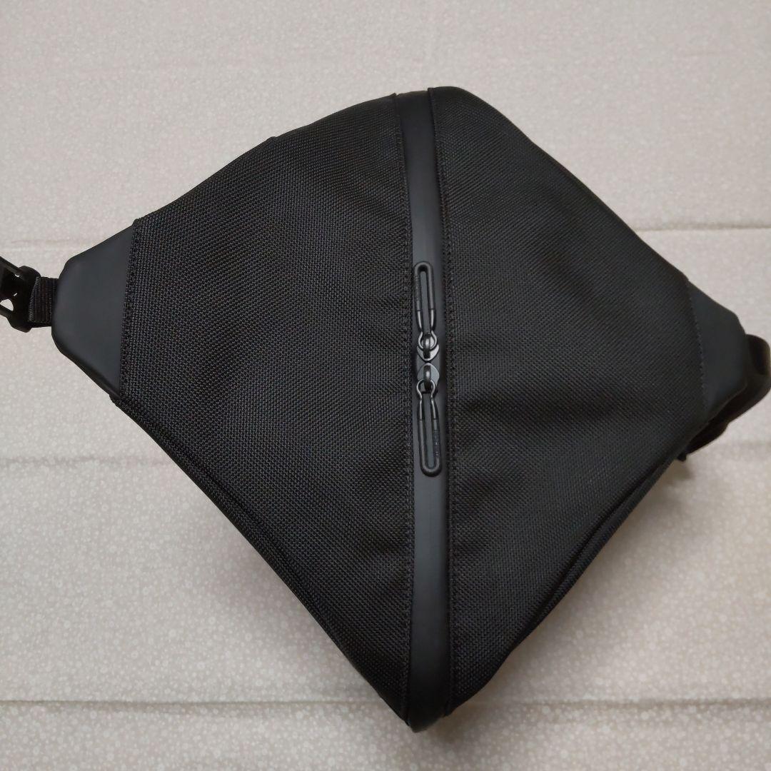 【極美品】デサントゴルフ　シューズケース　ブラック