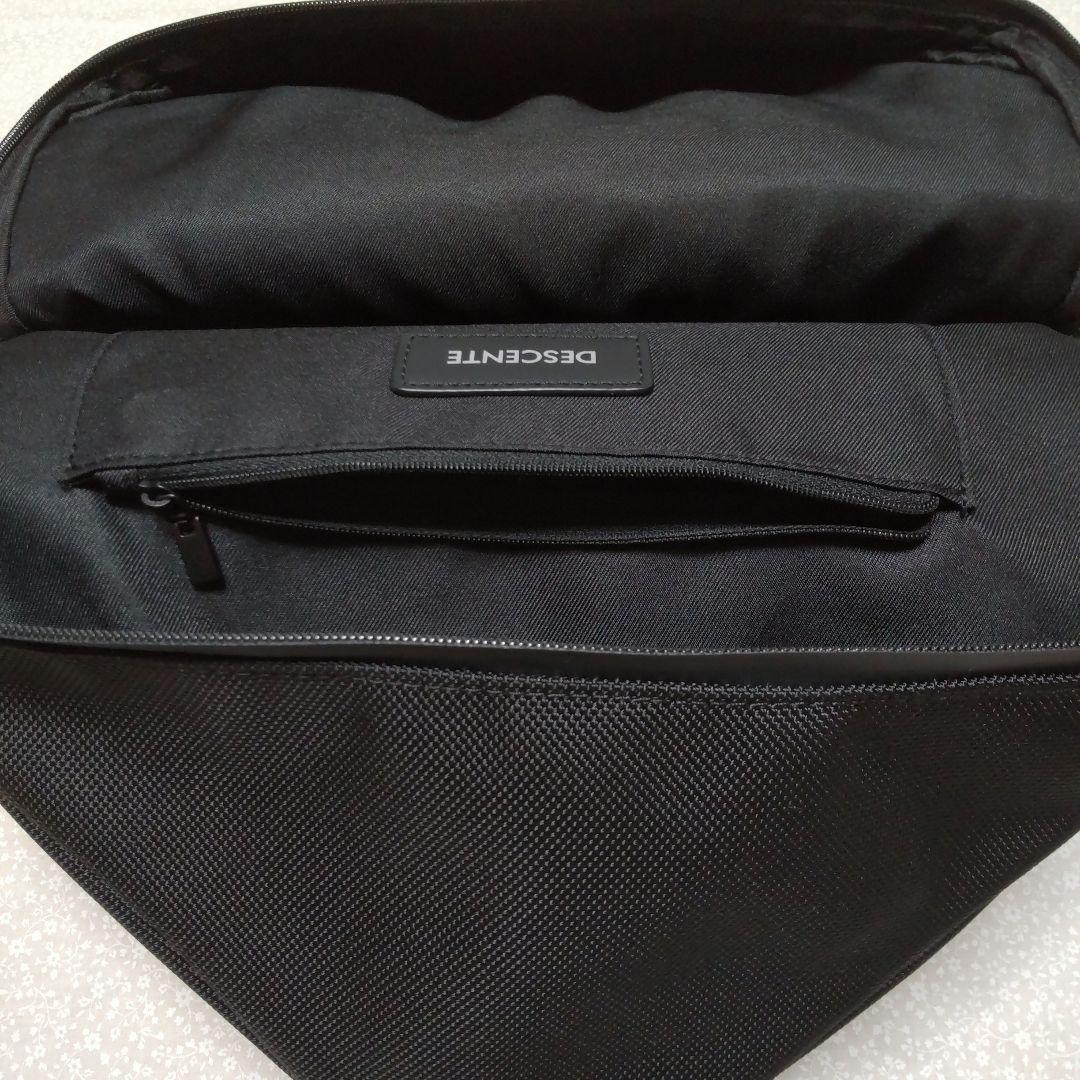 【極美品】デサントゴルフ　シューズケース　ブラック