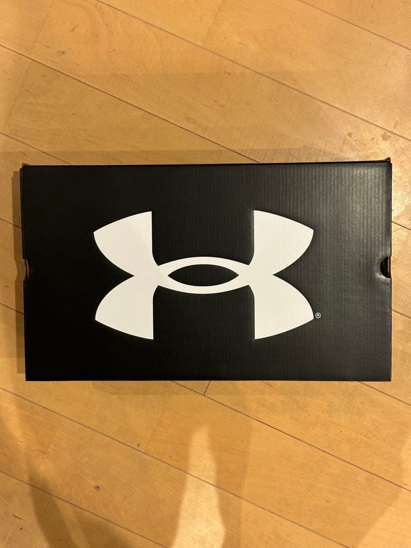 新品 アンダーアーマー UA ベロシティエリート3 ランニングシューズ 27.5