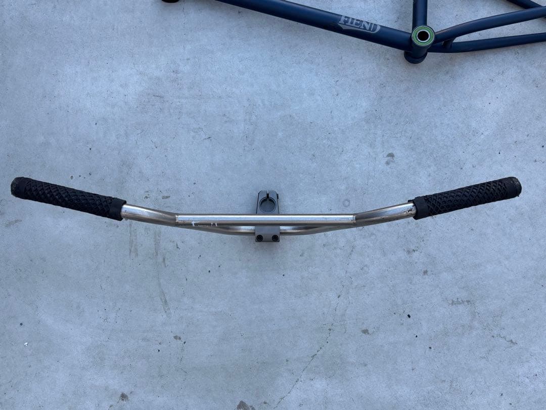 FIEND MORROW V2 フレーム BMX ハンドルバー他パーツ付き