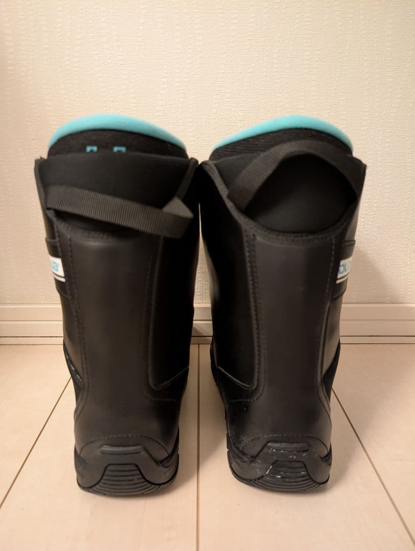 美品：dub スノーボードブーツ ブラック/ターコイズ