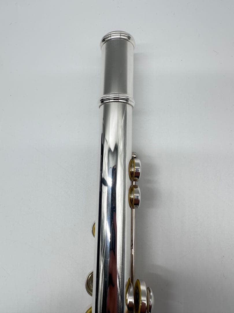 現行モデル　美品　YAMAHA　ヤマハ　YFL-212　フルート