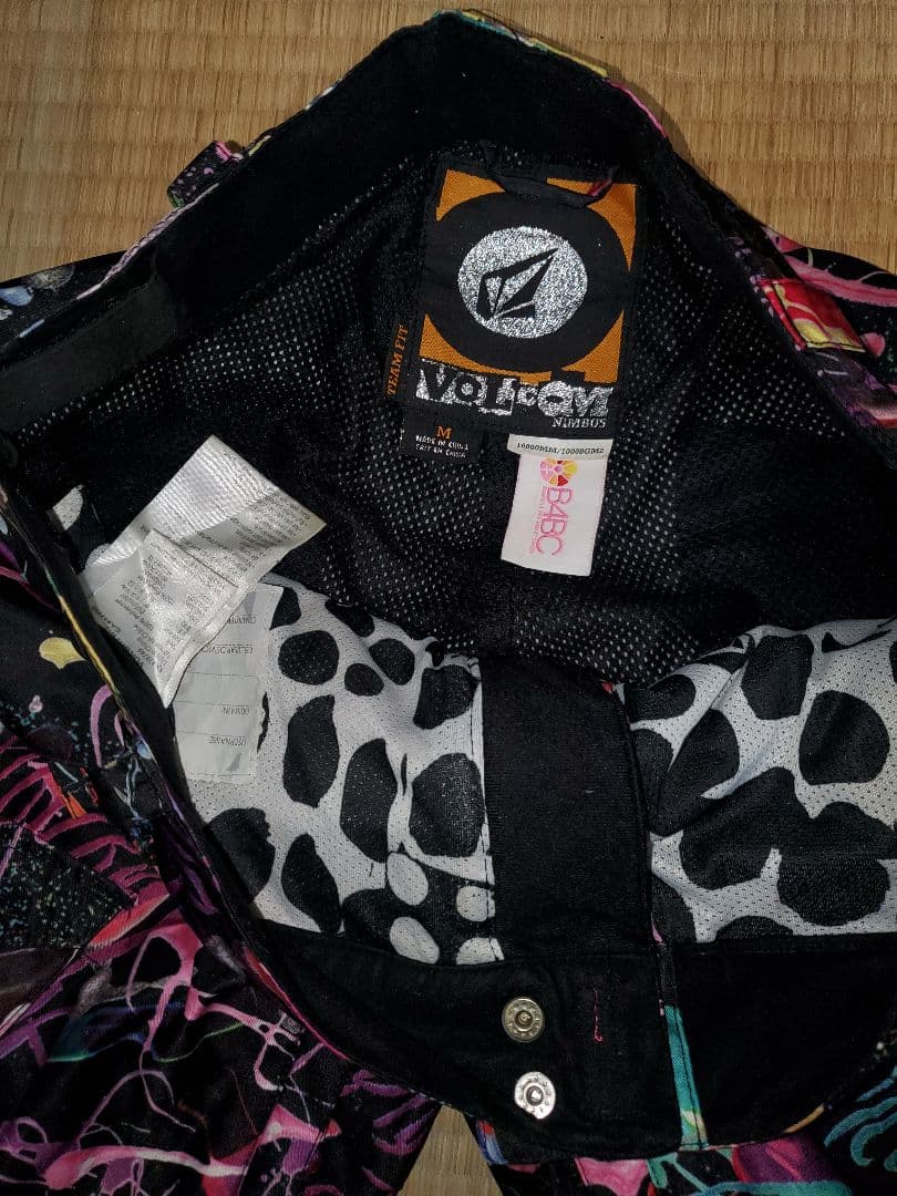 VOLCOM　ボルコム　スキー　スノーボード　ウェア　上下セット　S　М