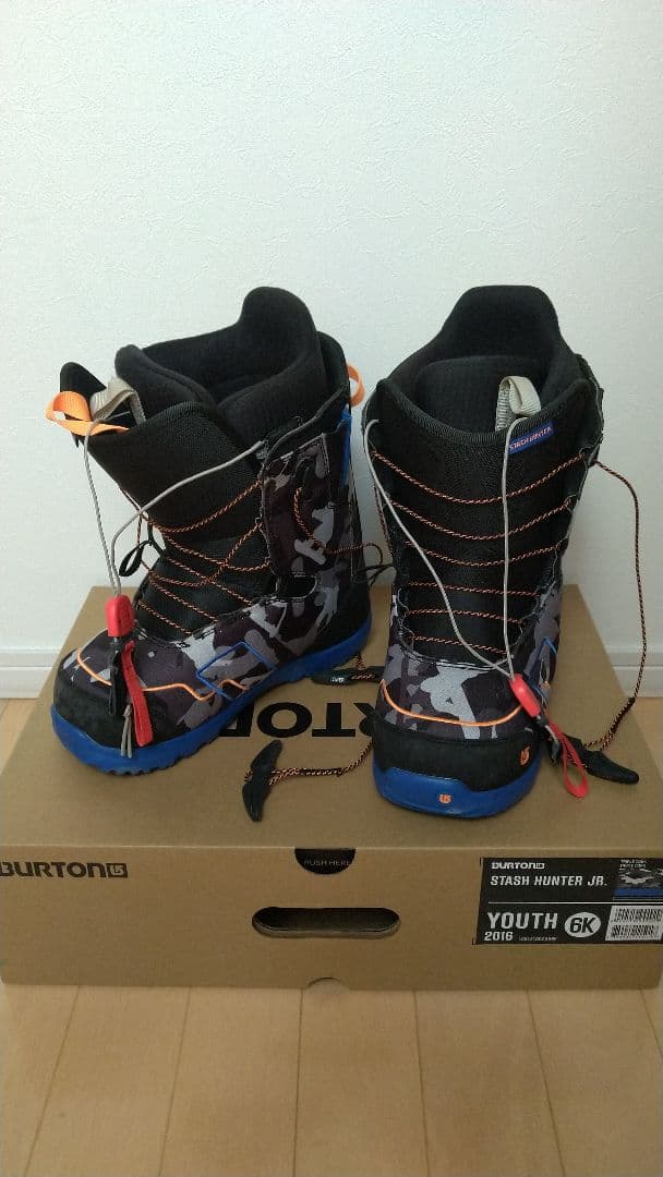 BURTON STASH HUNTER JR