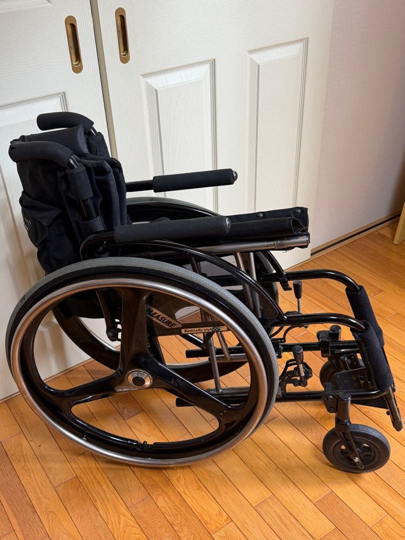 松永製作所マックスプレジャー 車椅子 カーボン ホイル