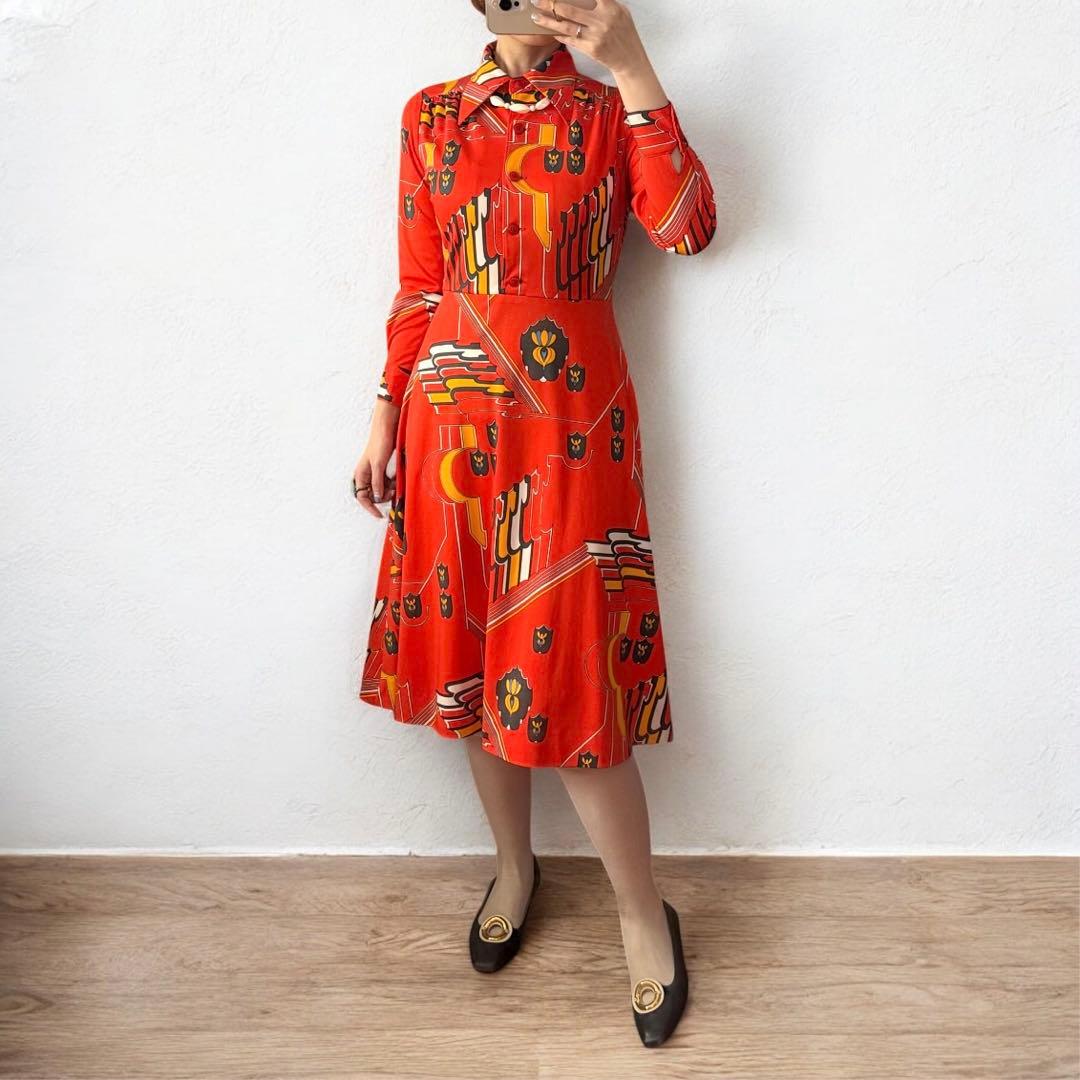 ヴィンテージ 昭和レトロ ジオメトリック柄ワンピース 70sモダンポップ 個性的