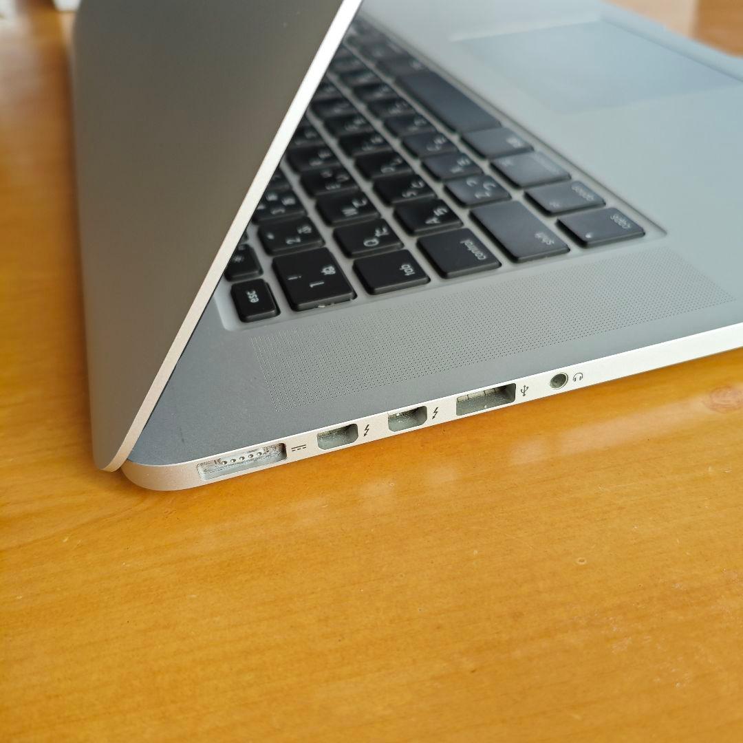 【良好】Apple Macbook pro 15インチ 充電器、箱付