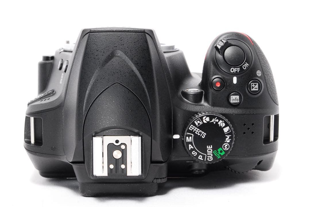 Nikon D3400◆超軽量◆スマホ転送◆一眼レフカメラ◆高級AF-Pレンズ◆