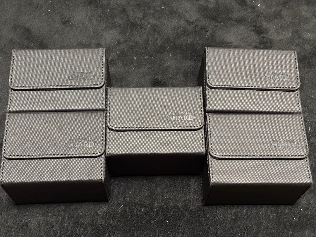 サプライ・アクセサリ・グッズ Ultimate Guard Sidewinder 80+ XenoSkin