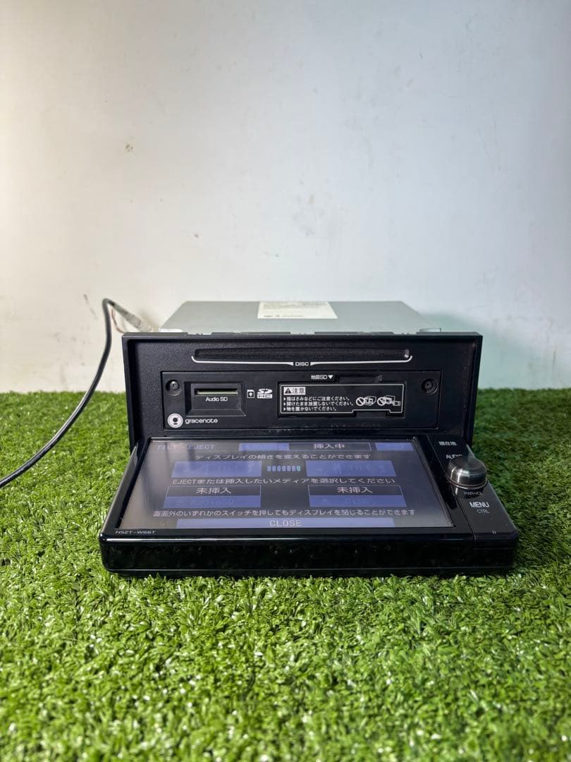 トヨタ純正　NSZT-W66T カーナビ　地デジ　Bluetooth 2016