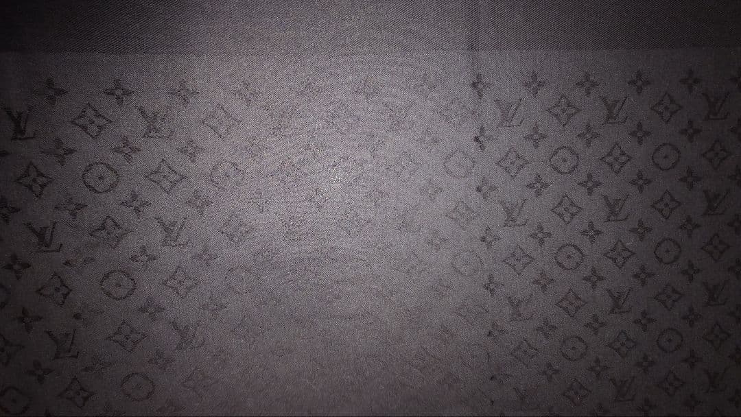 ☆LOUIS VUITTON☆ルイヴィトンモノグラムストール☆美品☆箱付き☆