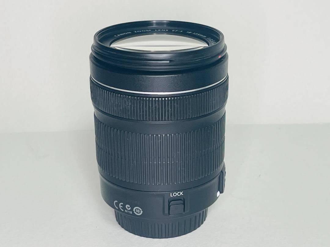 ★美品★Canon EF-S 18-135mm F3.5-5.6 IS STM