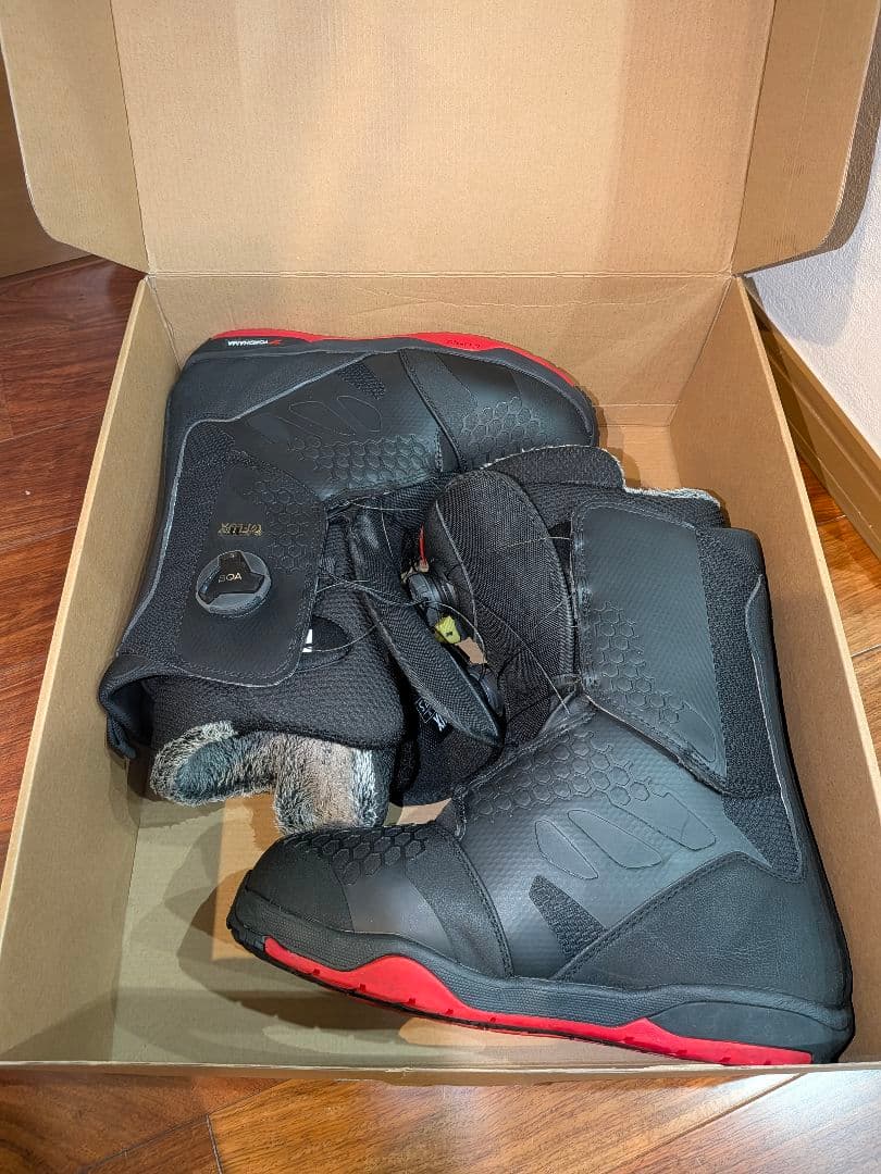 FLUX OM-BOA フラックス ブーツ