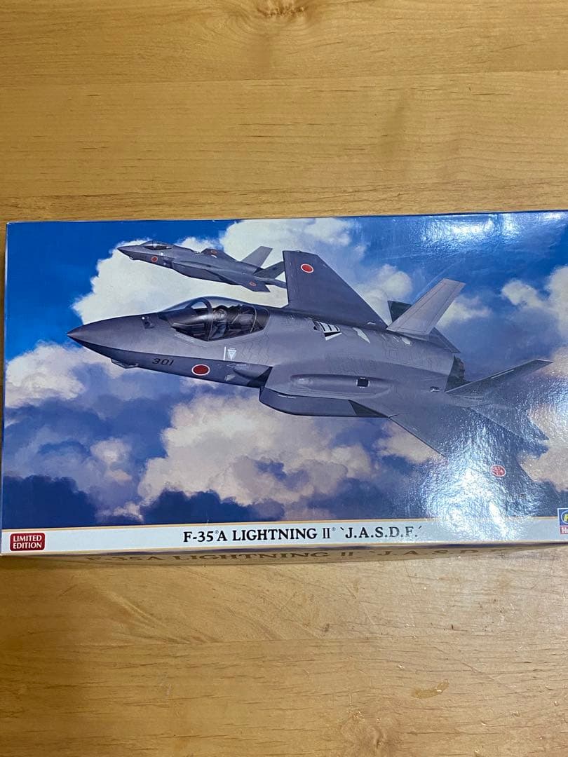 F-35A 航空自衛隊　日の丸限定キット　1/72スケール　完成品　プラモデル