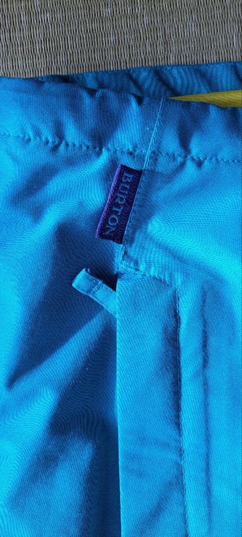 子ども用BURTONスノーボードウェアセット