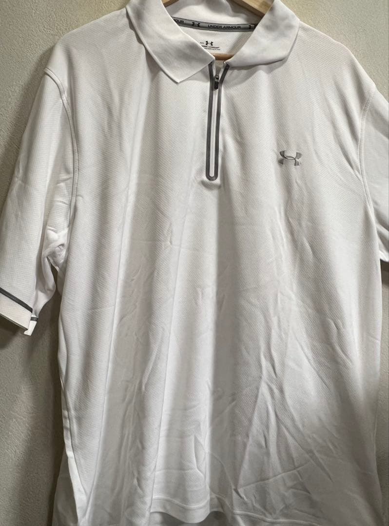 【大きいサイズ】 Under Armour ホワイト ポロシャツ（半袖）