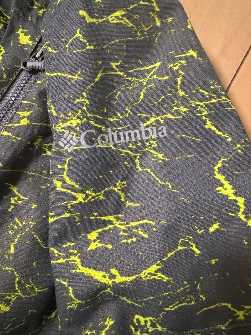 コロンビア Columbia子ども用スキーウェア3枚セット