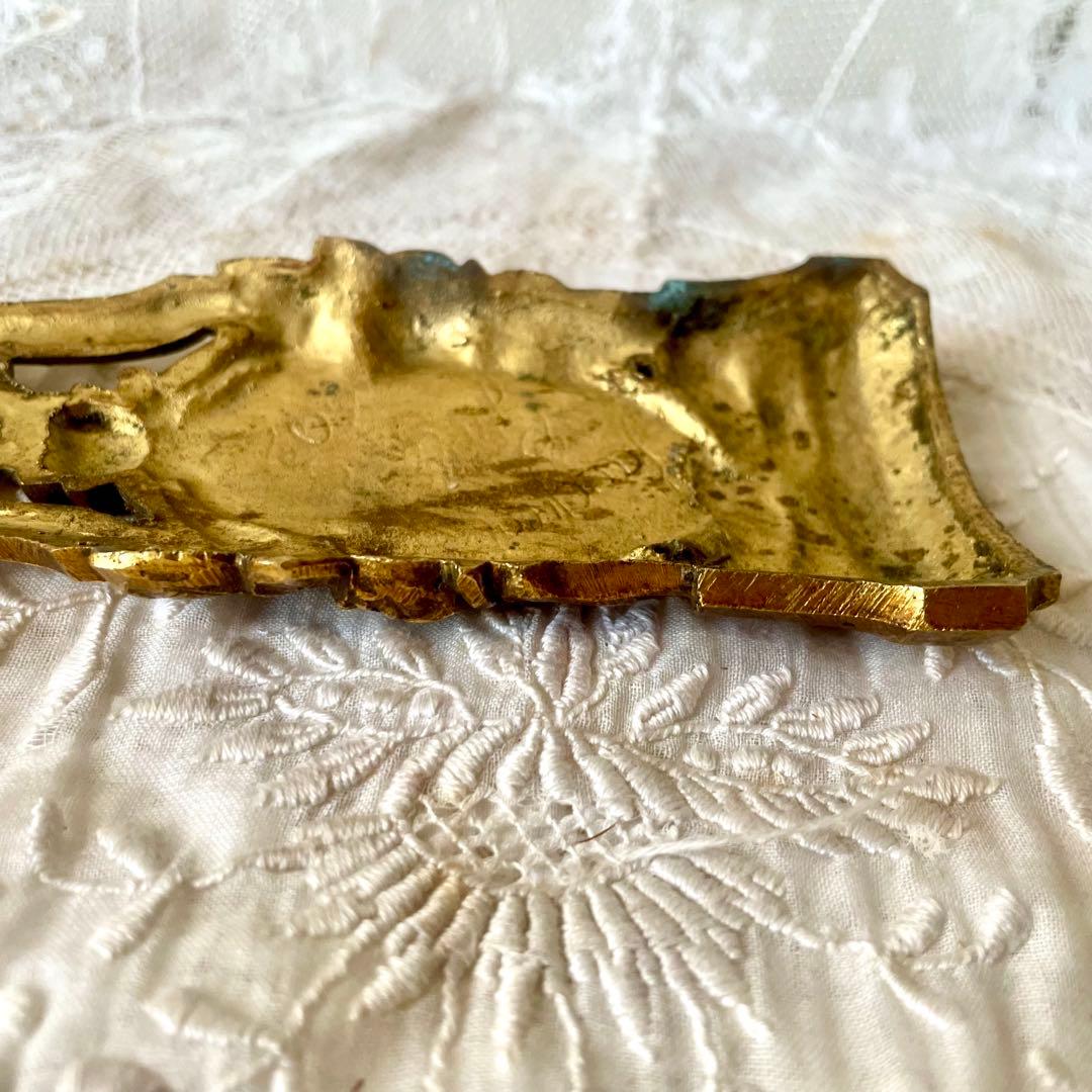 ローズ&リボンのオルモル装飾プレート②フランスアンティーク　家具金具パーツ　バラ