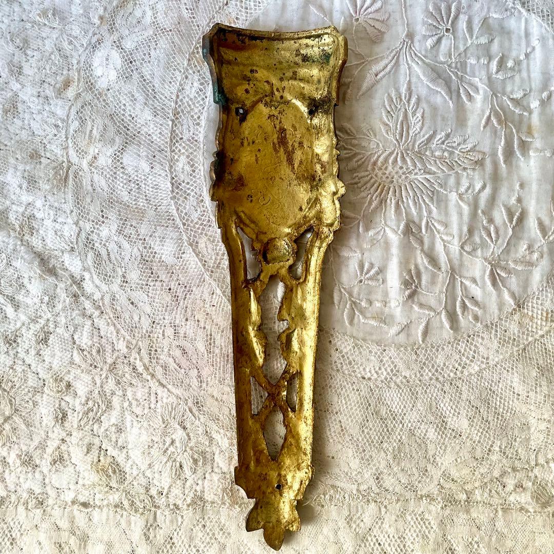 ローズ&リボンのオルモル装飾プレート②フランスアンティーク　家具金具パーツ　バラ