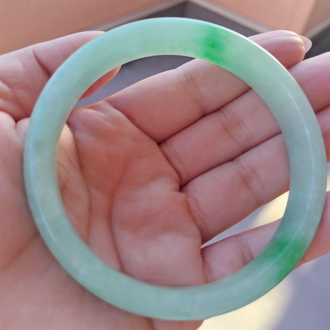 【返品、交換不可】ミャンマー 翡翠 バングル A貨 約64mm 大きいサイズ