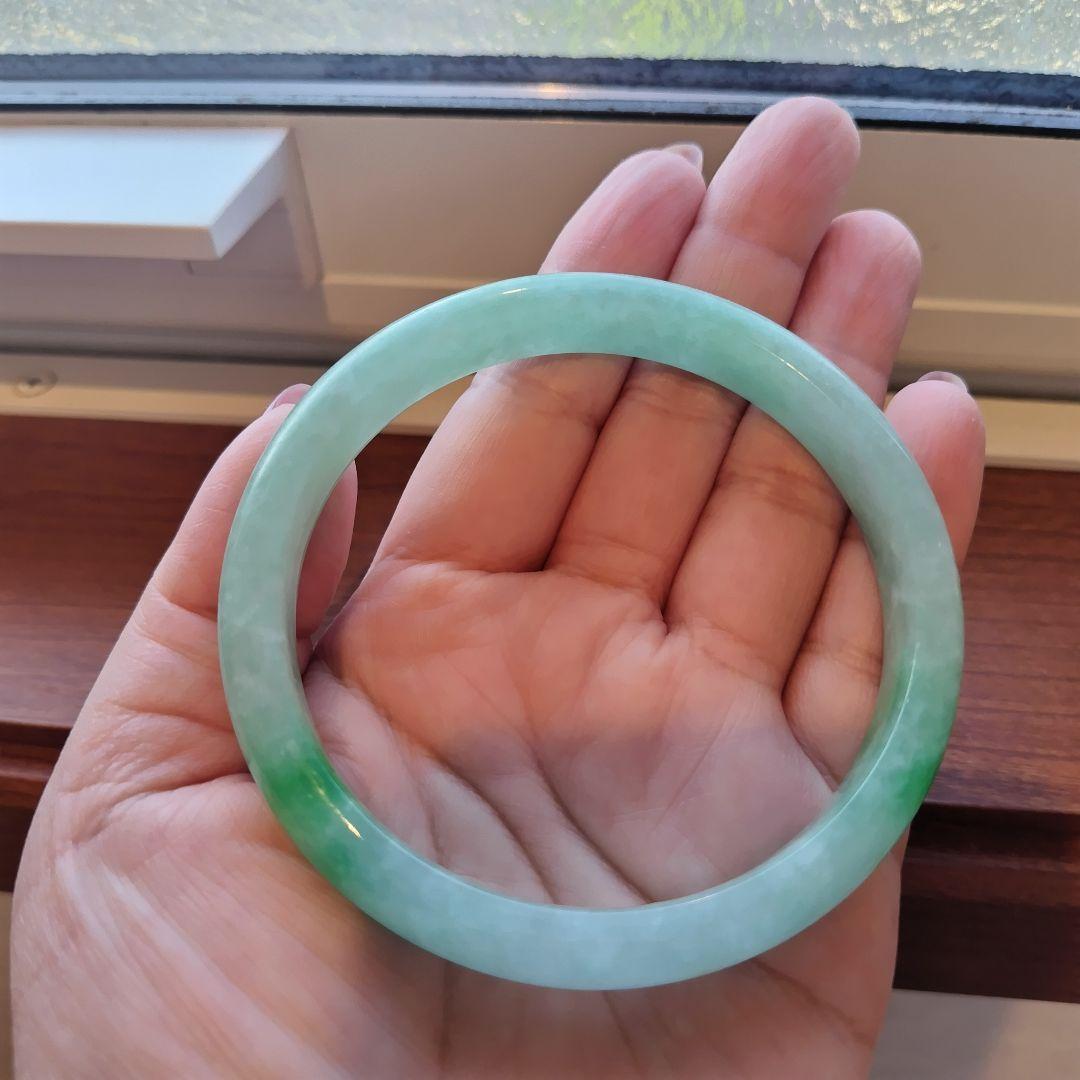 【返品、交換不可】ミャンマー 翡翠 バングル A貨 約64mm 大きいサイズ