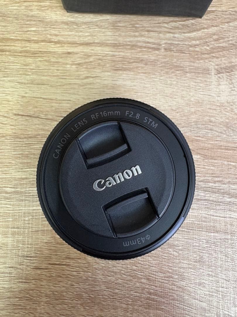 Canon RF 16mm F2.8 STM レンズ 本体