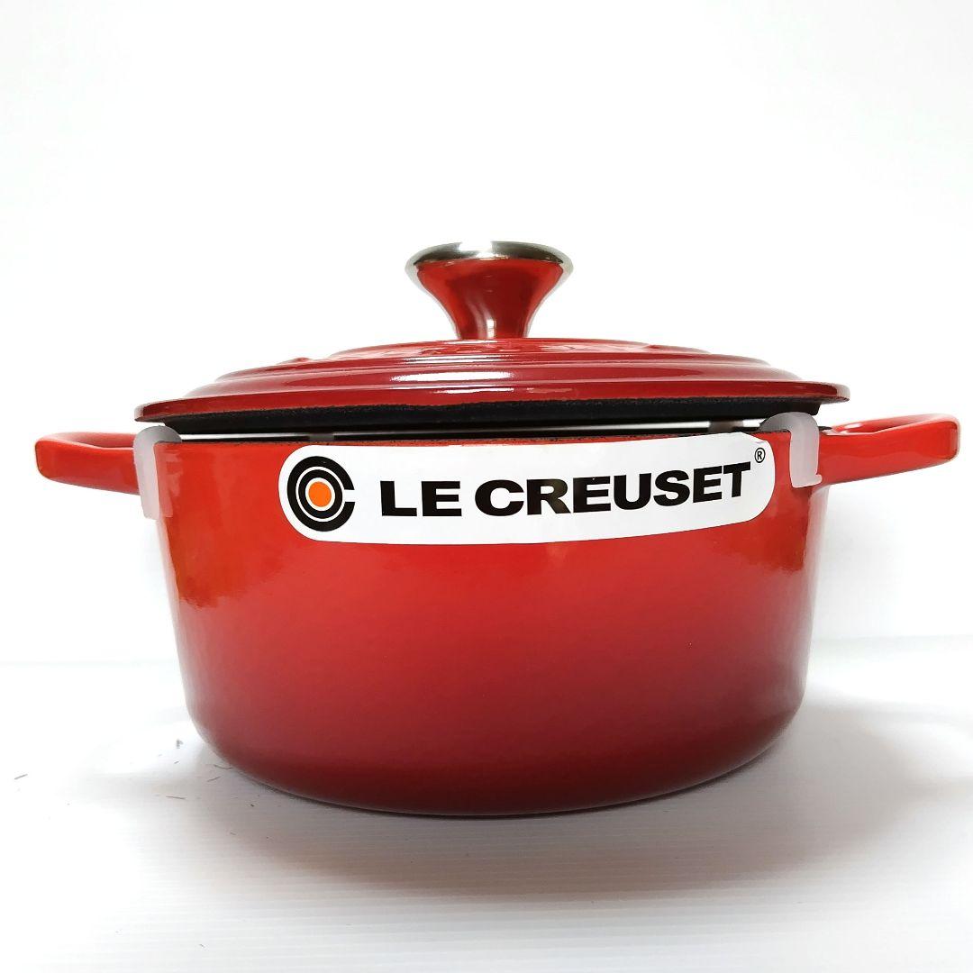ル・クルーゼ　シグニチャー・ココットロンド18cm チェリーレッド　新品・未使用