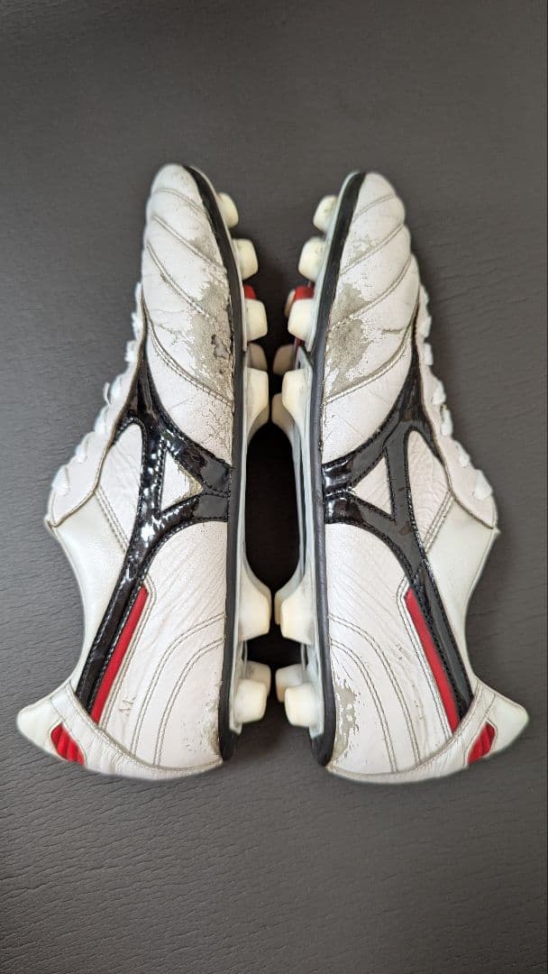 ①Mizuno Morelia ミズノ モレリア サッカースパイク シューズ