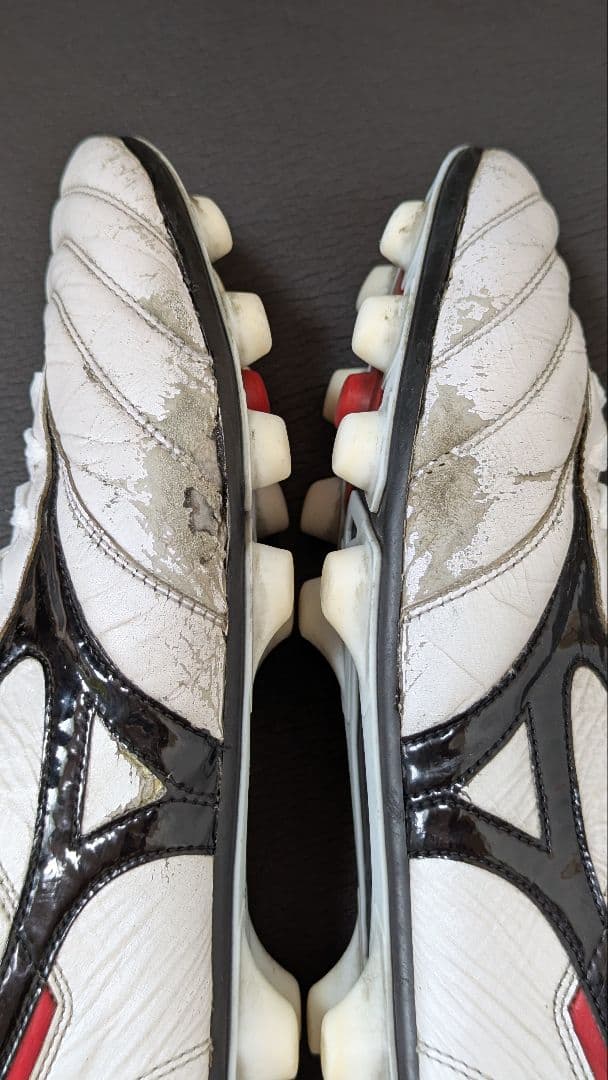 ①Mizuno Morelia ミズノ モレリア サッカースパイク シューズ