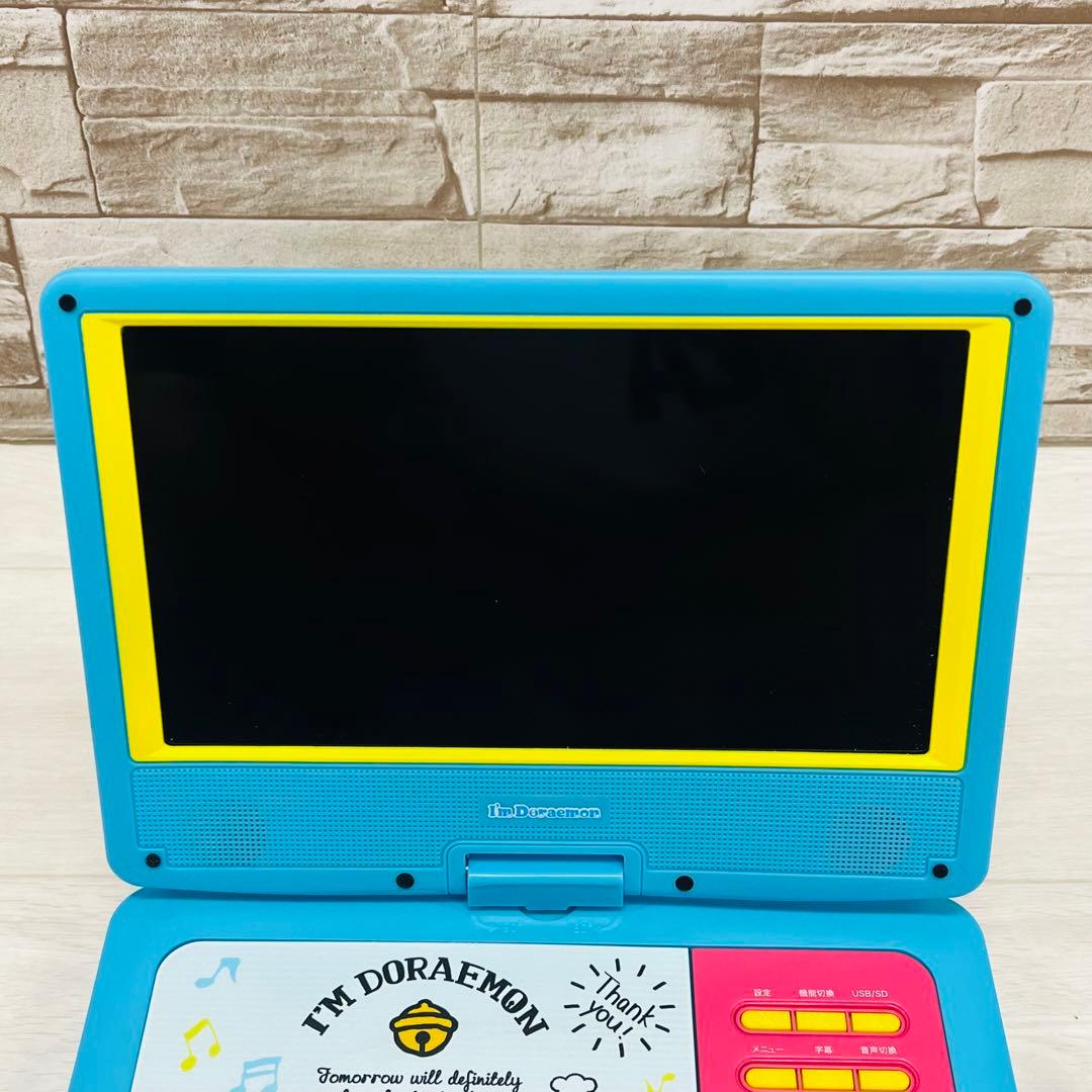 美品 VERTEX STYLE ドラえもん ポータブルDVDプレーヤー - メルカリ
