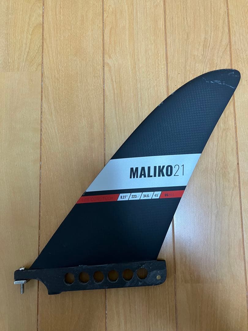 BLACK PROJECT MALIKO フィン