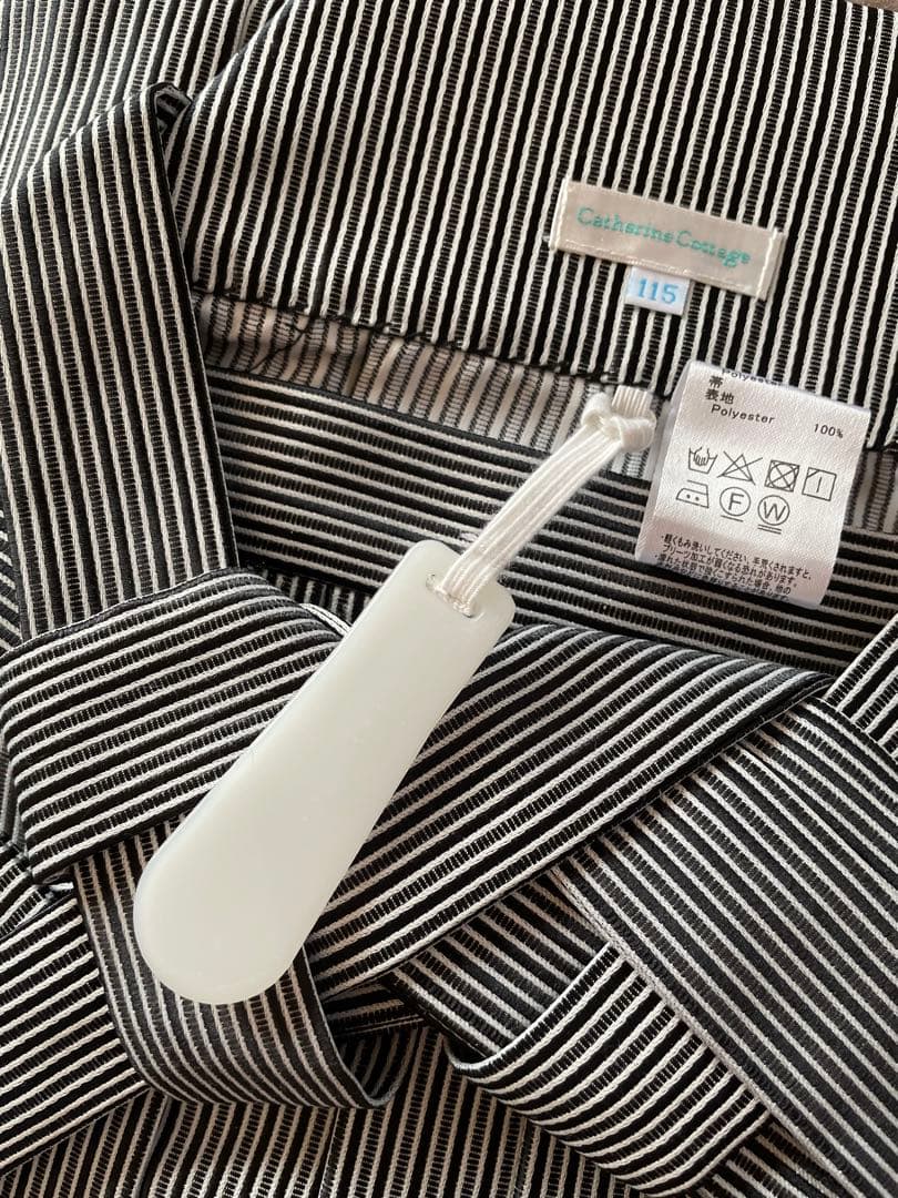 Catherine Cottage 黒紋付袴セット 115cm