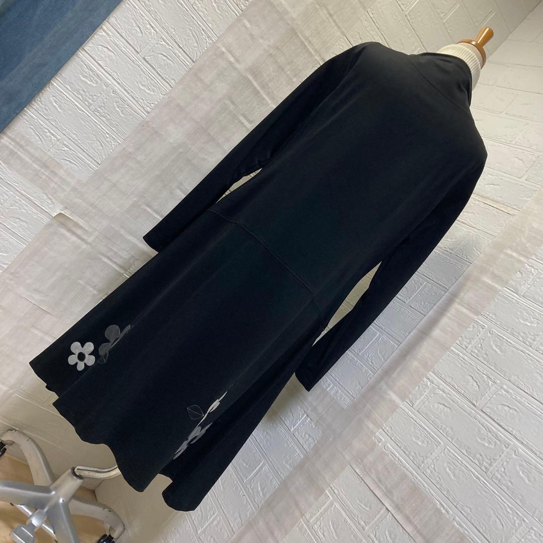 【美品】　Bel Paci 黒ロングコート　Lサイズ　お花アップリケが可愛い