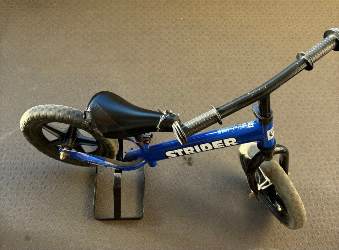 ストライダー スポーツ 12 青 バランスバイク キックバイク STRIDER