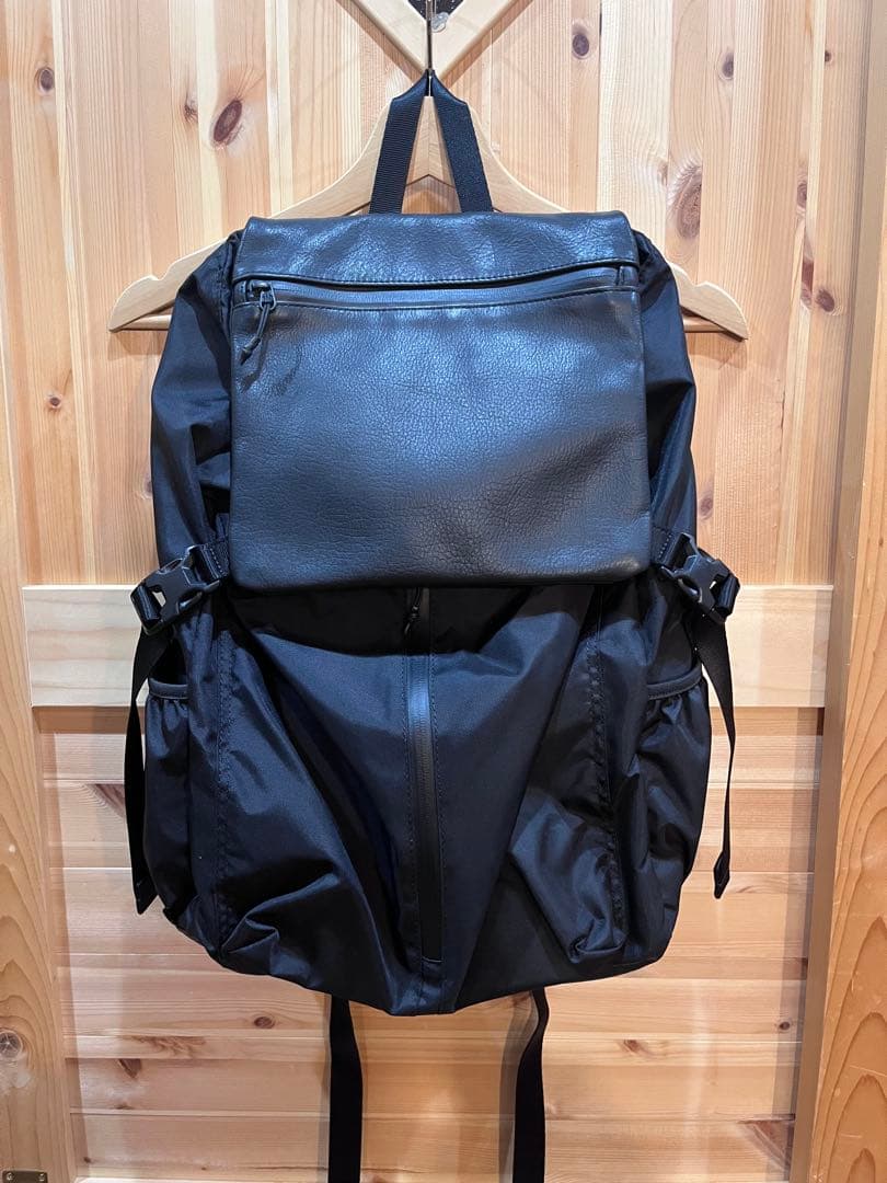 BURLAP OUTFITTER×ear 撥水レザー　リュック　ブラック