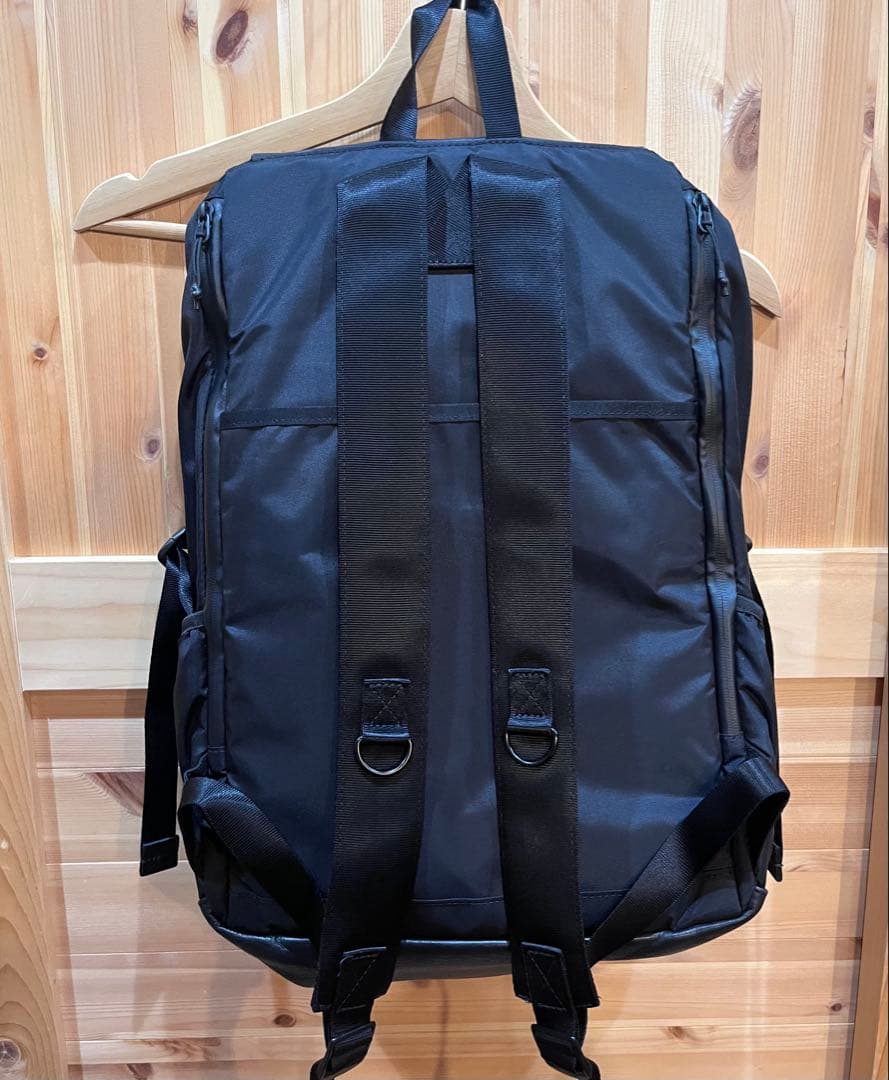 BURLAP OUTFITTER×ear 撥水レザー　リュック　ブラック