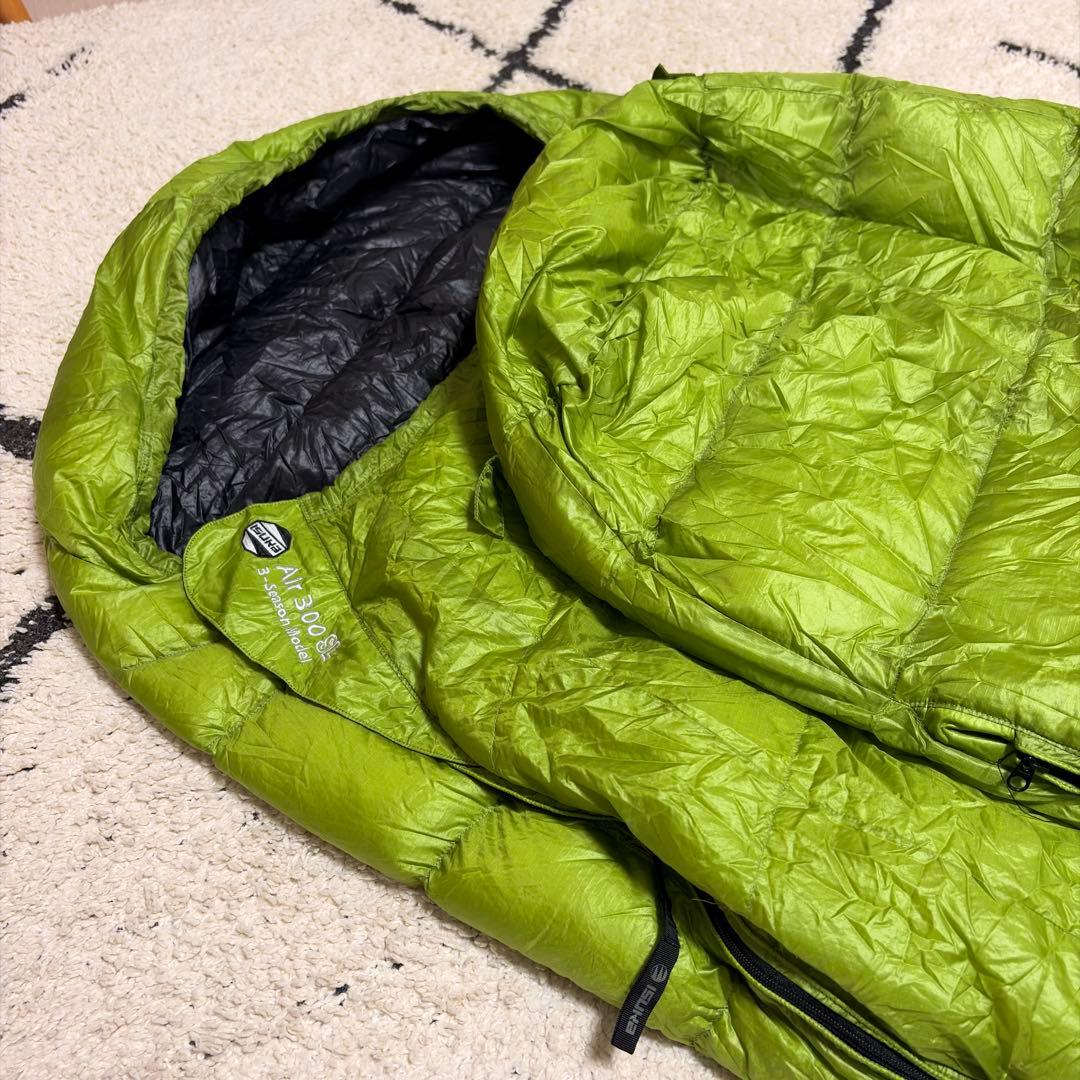 イスカ Isuka Air 300 SL 寝袋 登山 3シーズン シュラフ