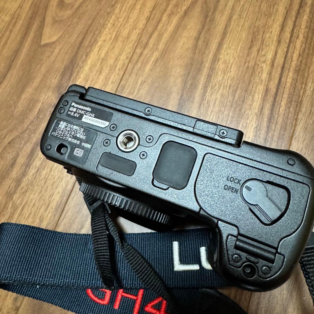 【おまけ付き・美品】Panasonic DMC-GH4