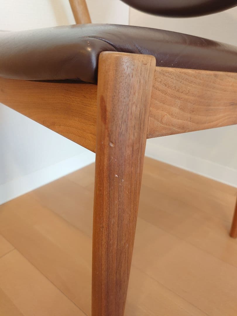 カイ・クリスチャンセン　No.42　宮崎椅子①