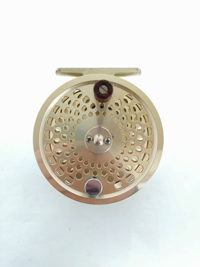 イナガキ フライリール FLY TROUT Ⅲ