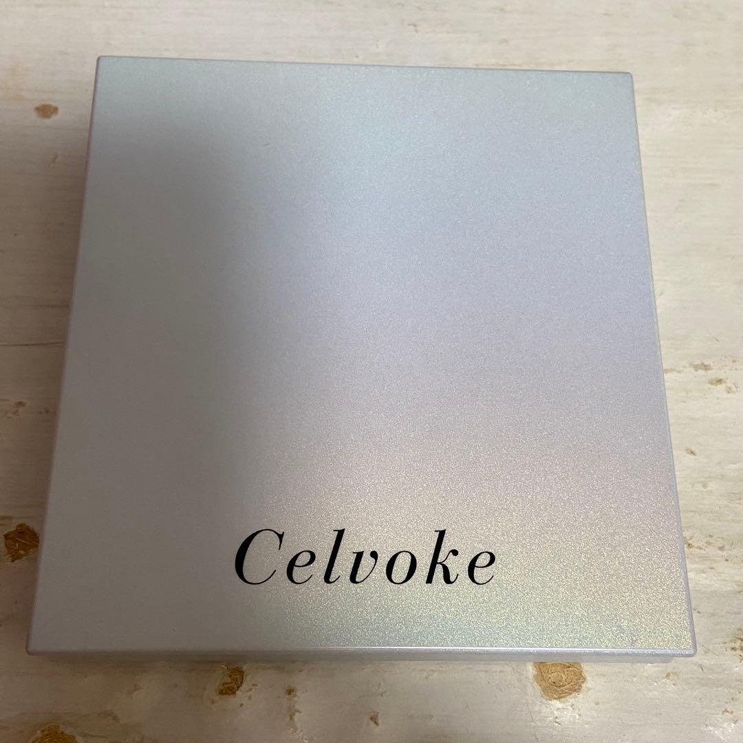 新品！Celvokeセルヴォーク エクスプレッシヴアイズ EX04