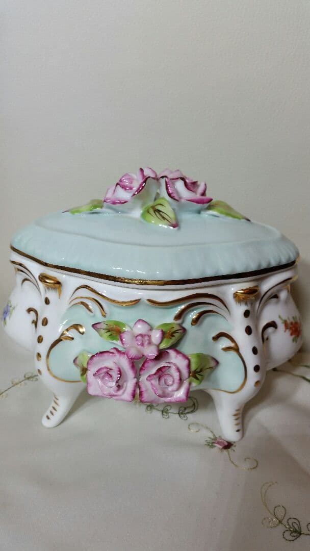 無印良品 ラタン長方形バスケット 特大 3個、大 1個