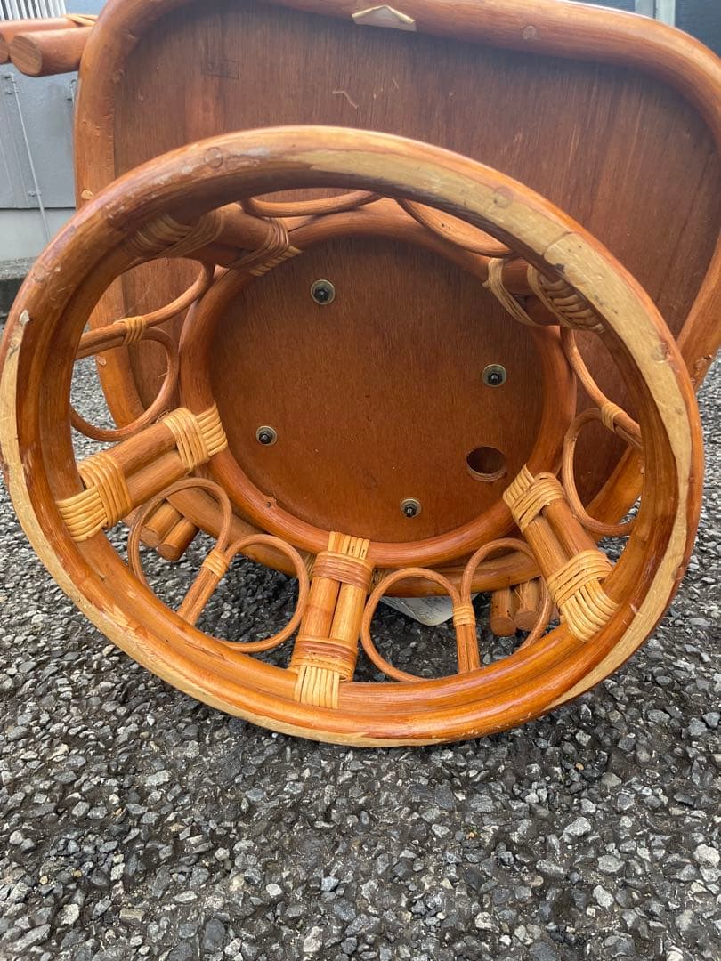 新品　光製作所 籐 ラタン 回転椅子 回転式座椅子 肘掛け ラタンチェア