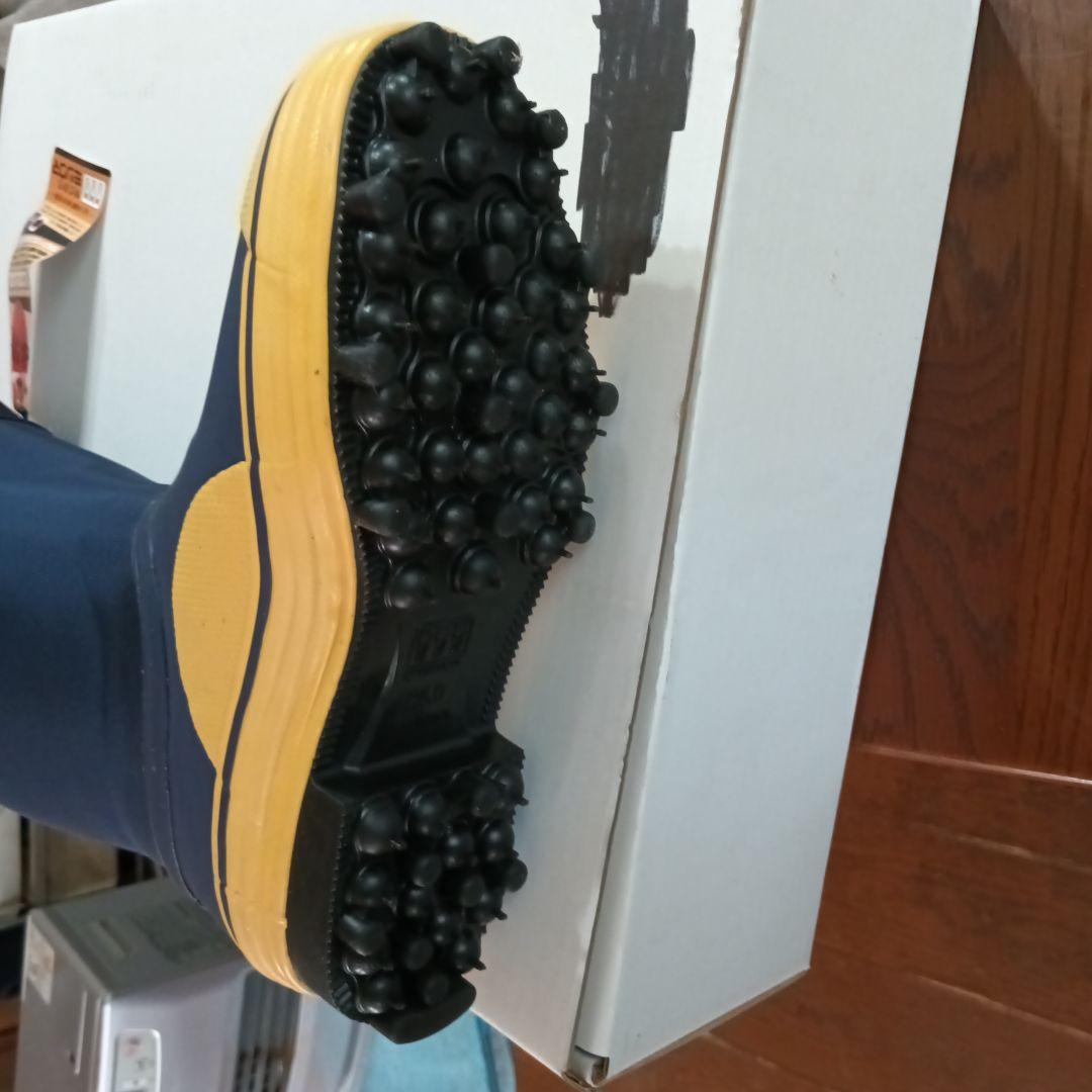 岩礁 55NS ゴムスパイク付きブーツ 260mm ネイビー/イエロー