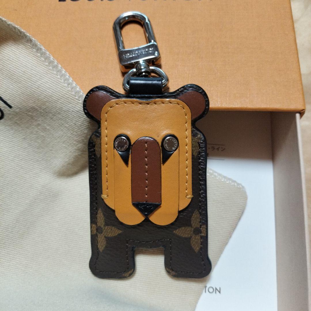 Louis Vuitton クマ型キーホルダー(9-2)