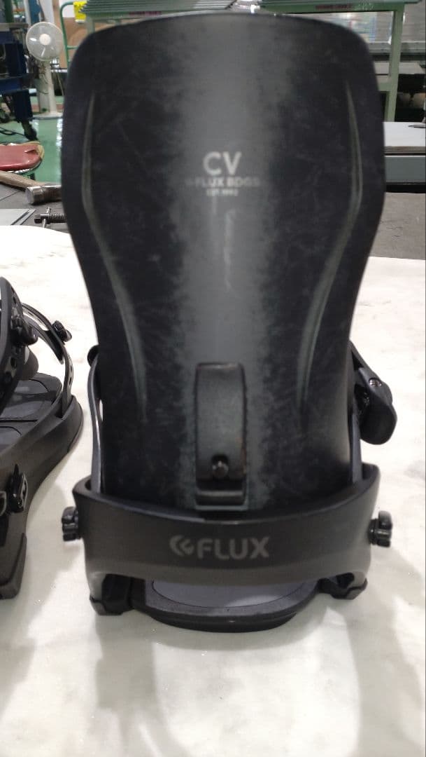 FLUX CV ビンディング ブラック　サイズＬ